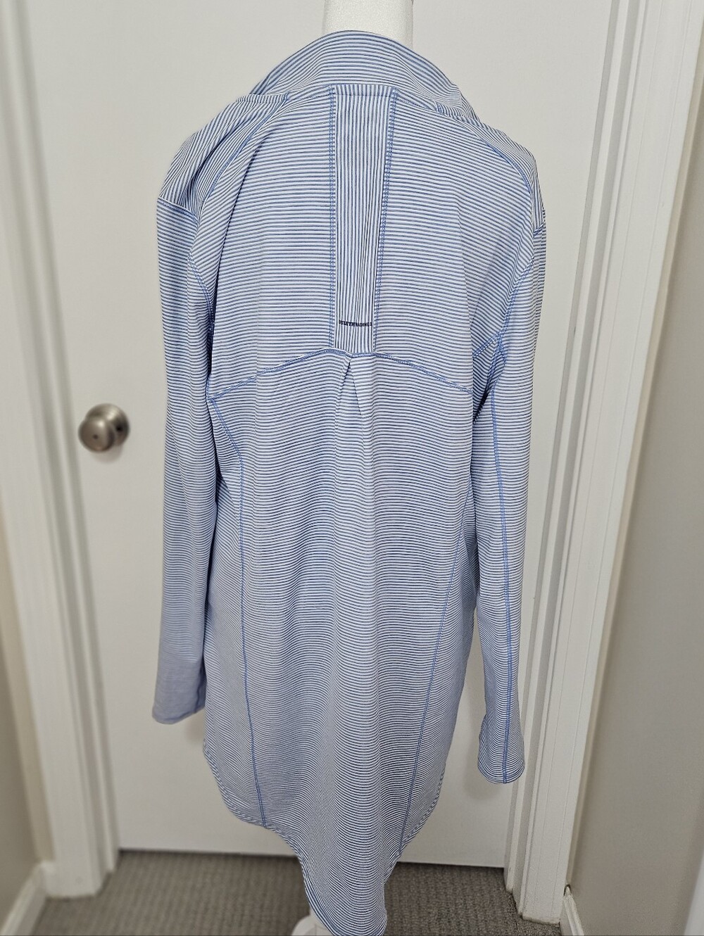 Duluth Trading Co Womens Pier Genius Dress XL Light Blue Striped Full Zip Tunic - Picture 2 of 5